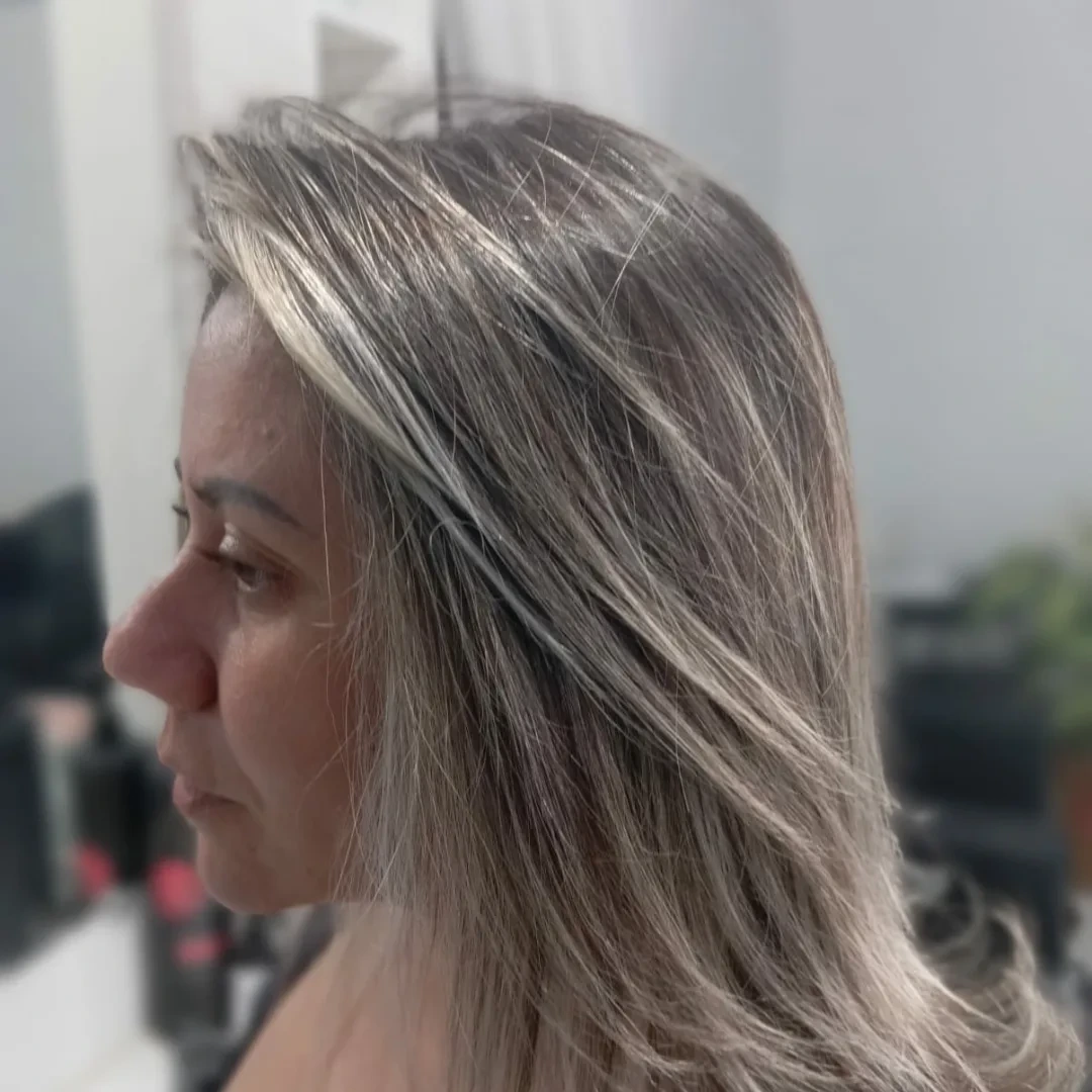 Design de Sobrancelhas Personalizado